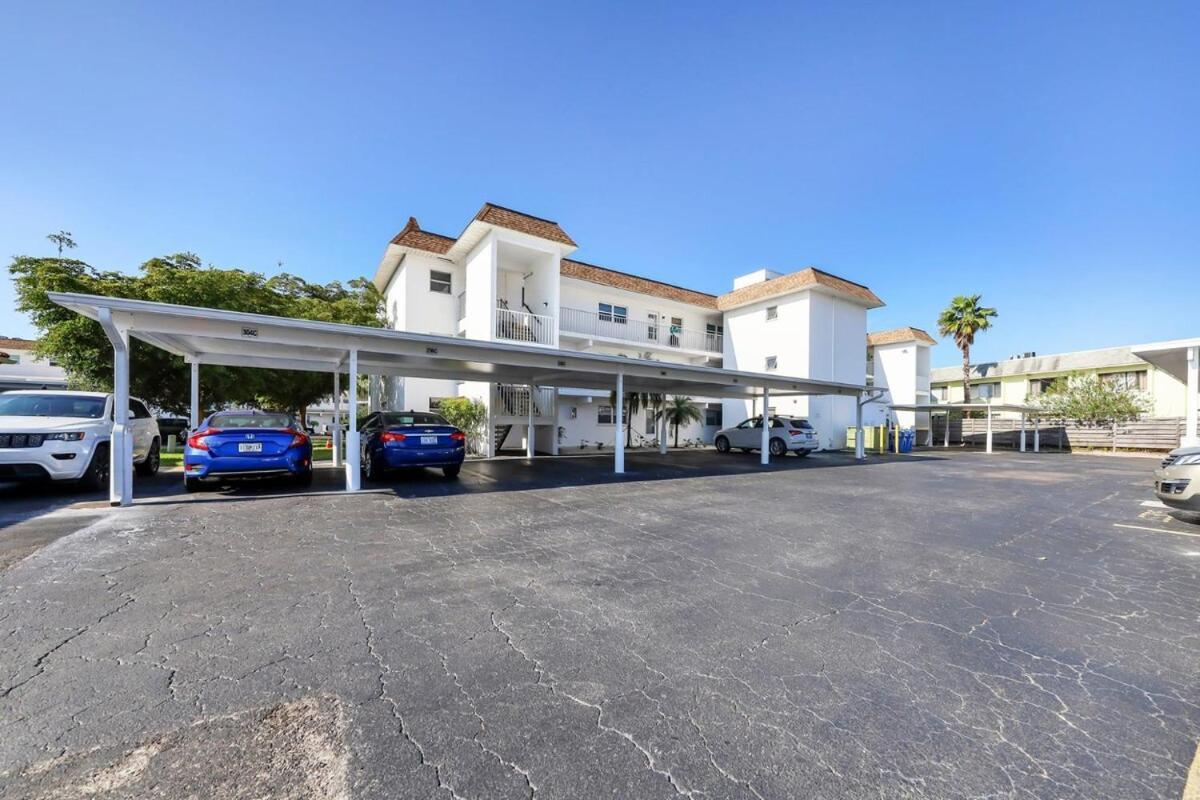 2 Bed 2 Bath Centrally Located On Siesta Key Sarasota Eksteriør bilde