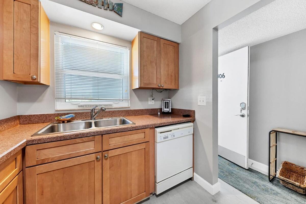 2 Bed 2 Bath Centrally Located On Siesta Key Sarasota Eksteriør bilde